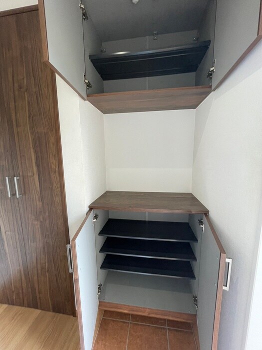 物件内観写真15　(靴箱)