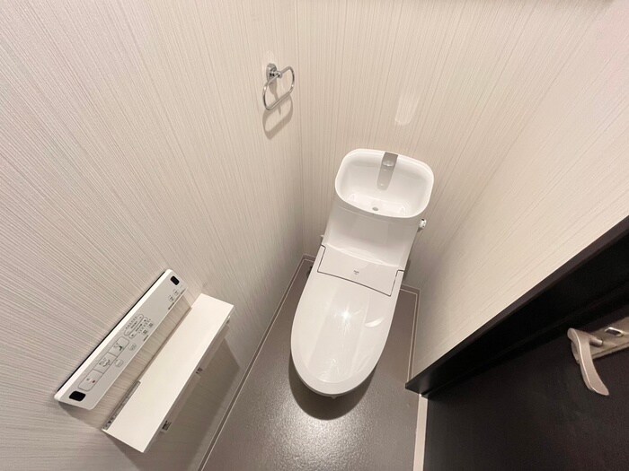 物件内観写真12　(トイレ)