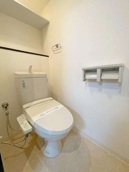 物件内観写真15　(トイレ)