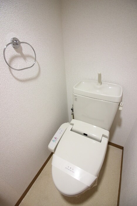 物件内観写真9　(トイレ)