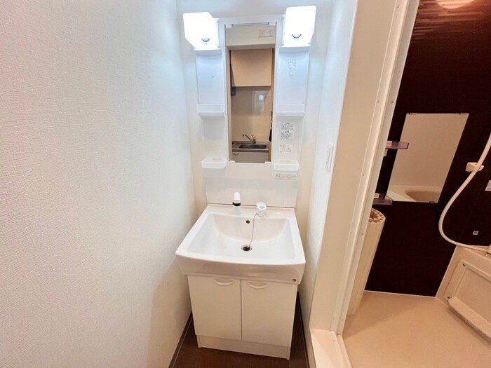 物件内観写真11　(洗面)