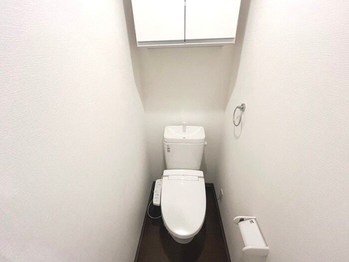 物件内観写真11　(トイレ)