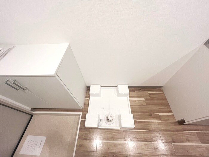 物件内観写真13　(洗濯機置場)