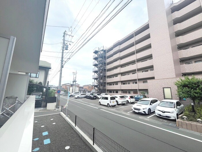 物件内観写真16　(室内からの展望)