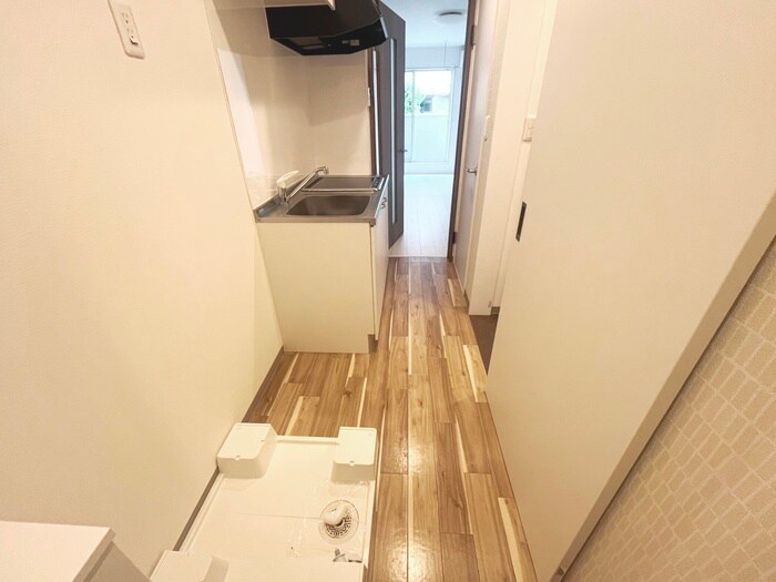 物件内観写真20　(廊下)