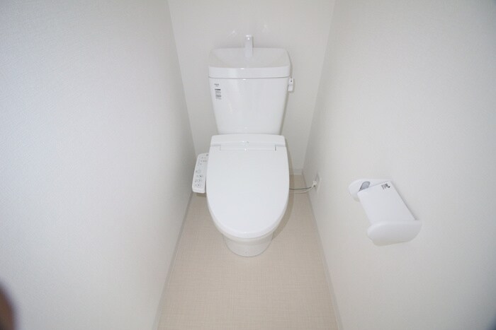 物件内観写真11　(トイレ)