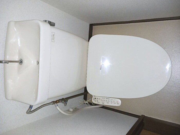 物件内観写真11　(トイレ)