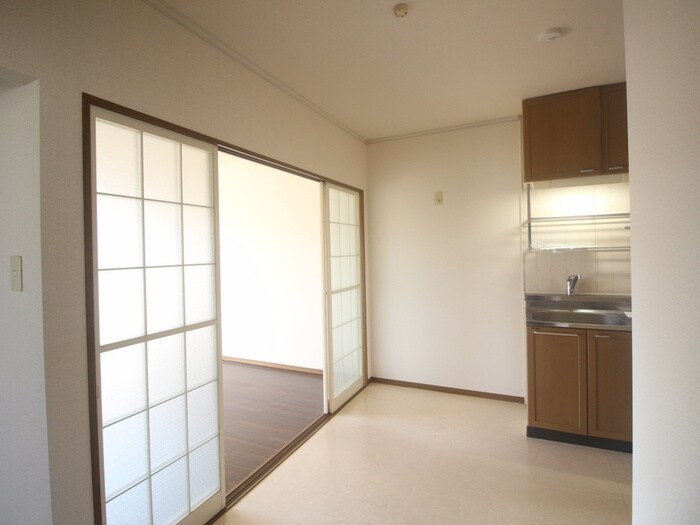 物件内観写真7　(居室)