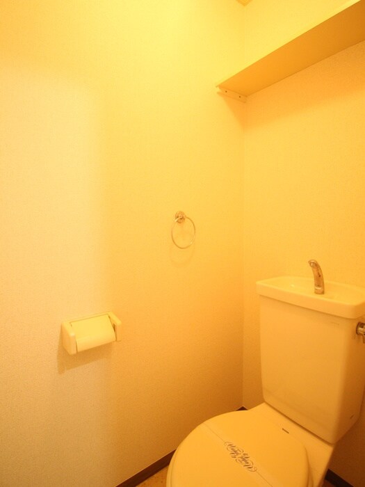 物件内観写真10　(トイレ)