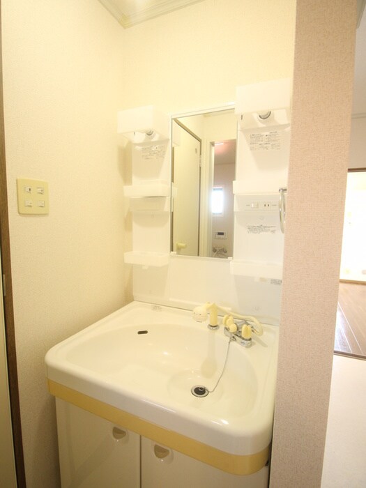 物件内観写真11　(洗面)