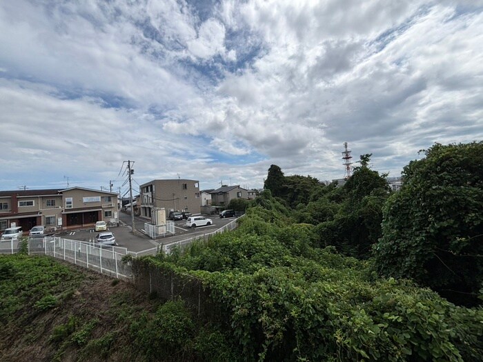 物件内観写真18　(室内からの展望)