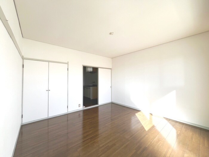 物件内観写真17　(居室)