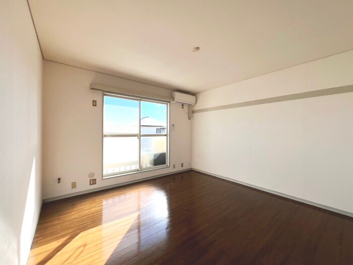 物件内観写真18　(居室)