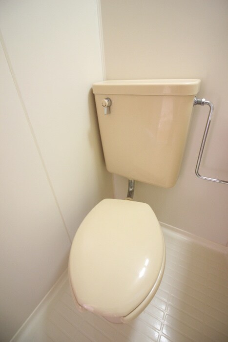 物件内観写真16　(トイレ)