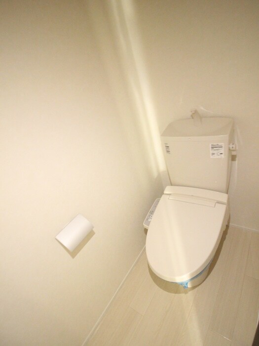 物件内観写真14　(トイレ)