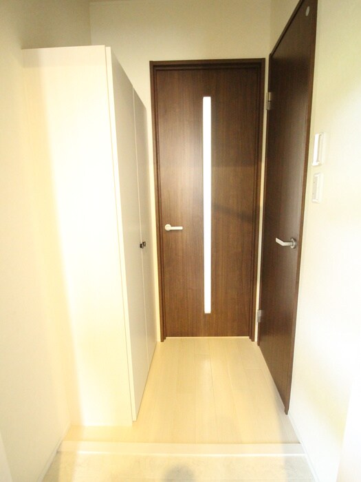 物件内観写真20　(廊下)