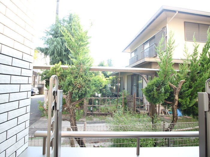 物件内観写真22　(室内からの展望)