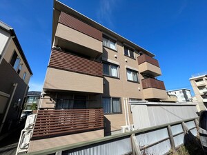 ヴィラローゼ外観写真