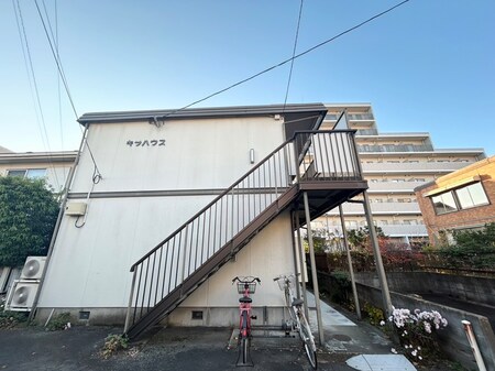 キラハウス外観写真