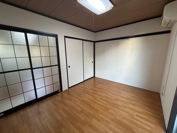 物件内観写真8　(居室)
