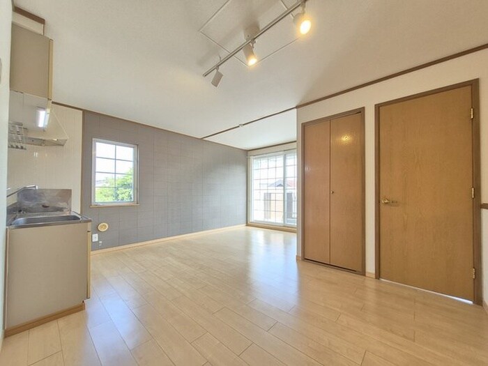 物件内観写真4　(居室)