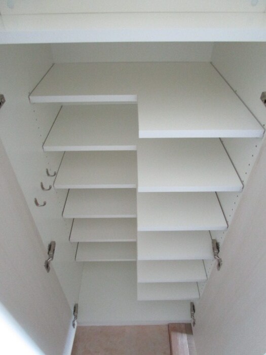 物件内観写真17　(靴箱)