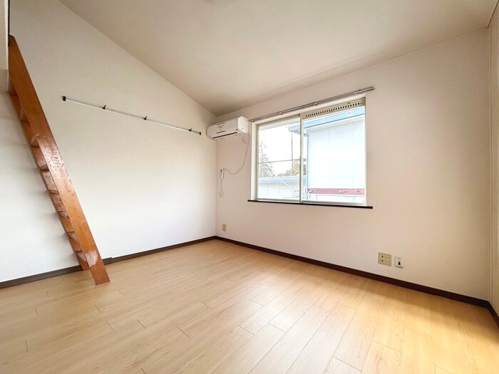 物件内観写真8　(居室)