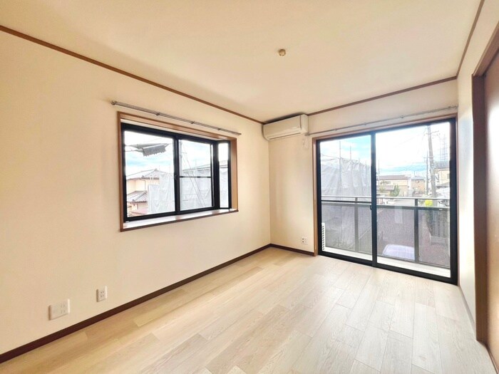 物件内観写真7　(居室)