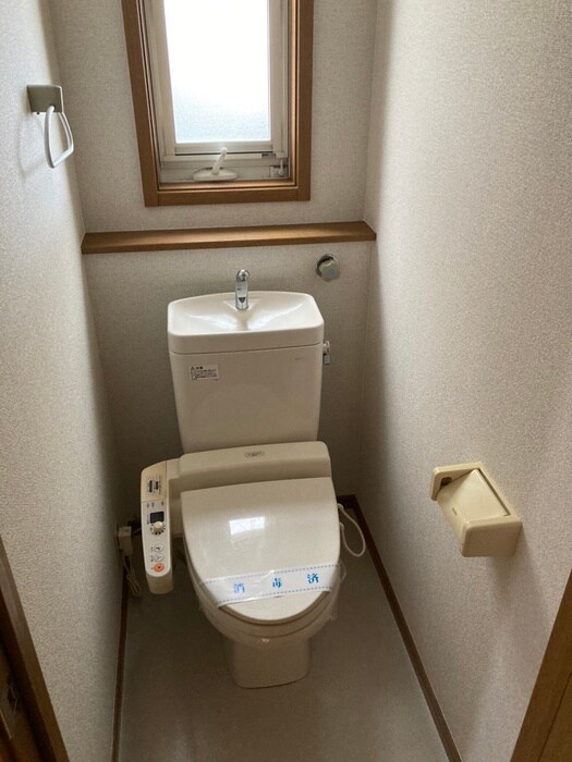 物件内観写真13　(トイレ)