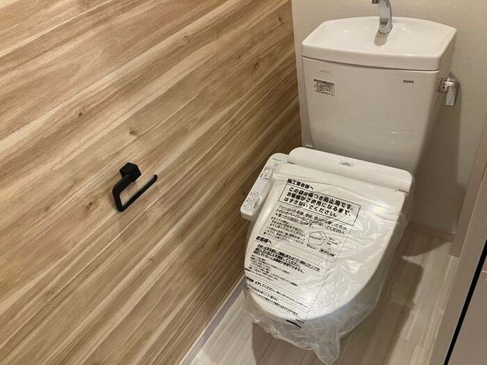 物件内観写真13　(トイレ)