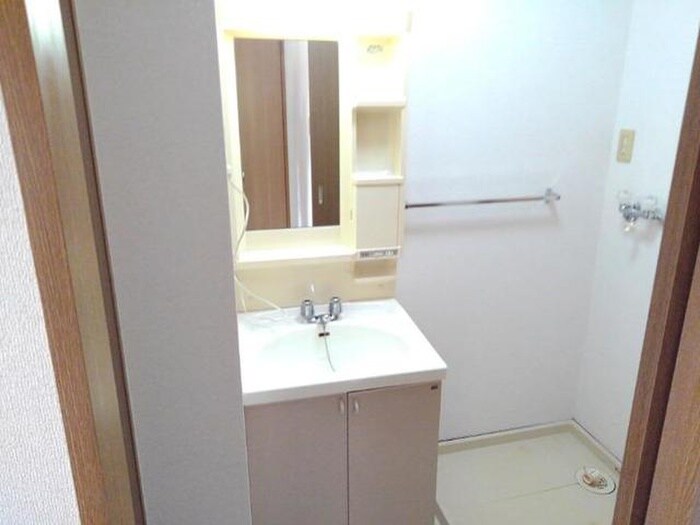 物件内観写真11　(洗面)