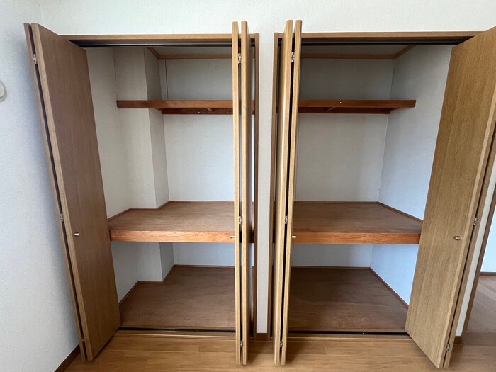 物件内観写真14　(収納)