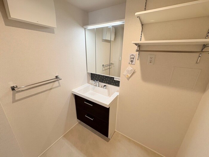 物件内観写真14　(洗面)