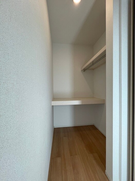 物件内観写真9　(収納)