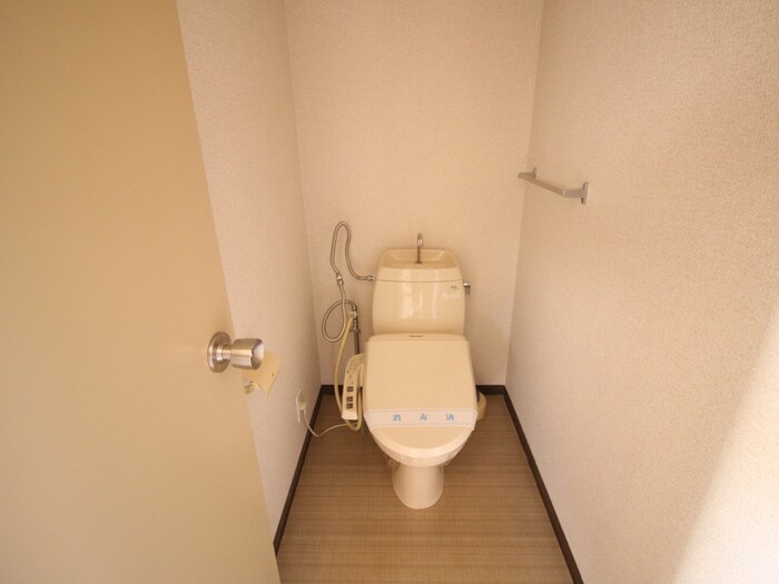 物件内観写真13　(トイレ)