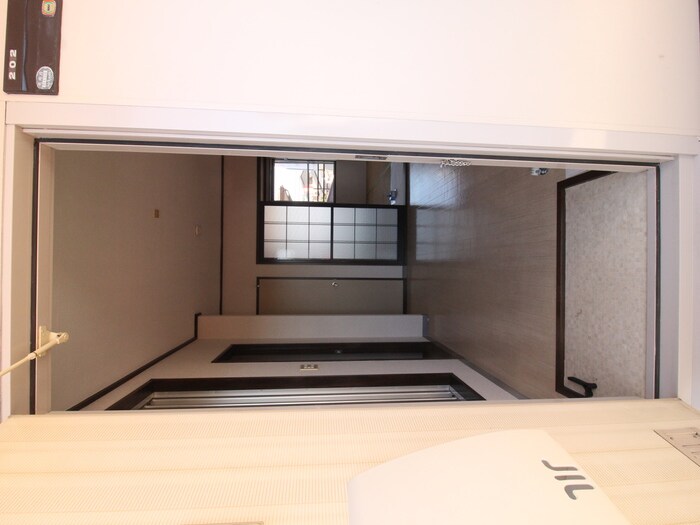 物件内観写真19　(廊下)