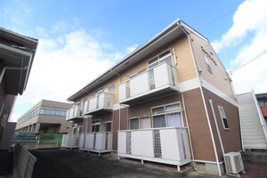 ニューシティ平盛外観写真