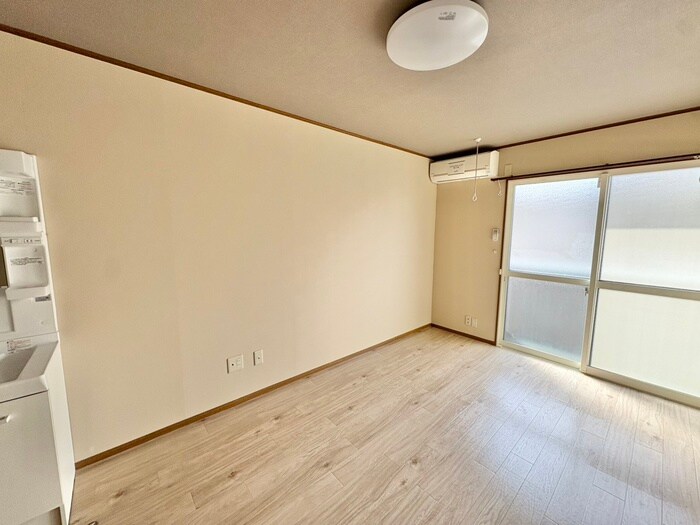 物件内観写真16　(居室)