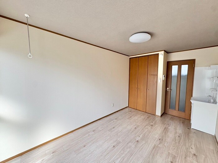 物件内観写真18　(居室)