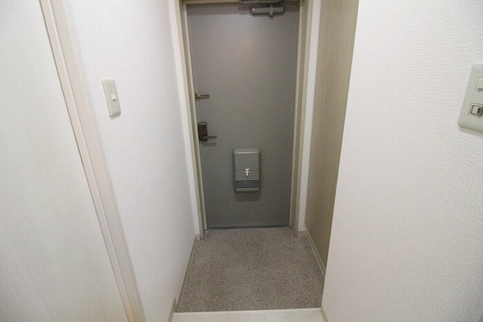 物件内観写真20　(玄関)