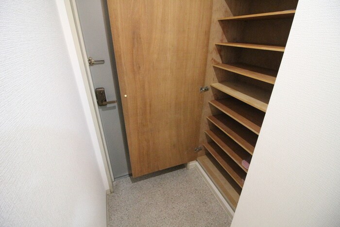 物件内観写真21　(靴箱)