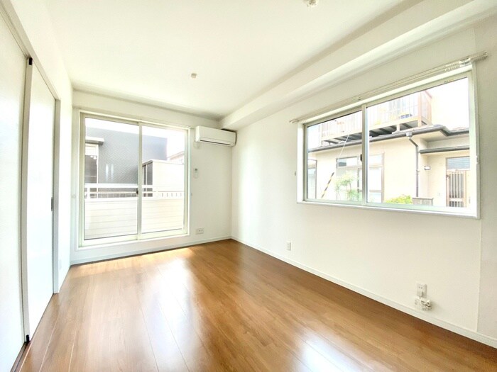 物件内観写真8　(居室)