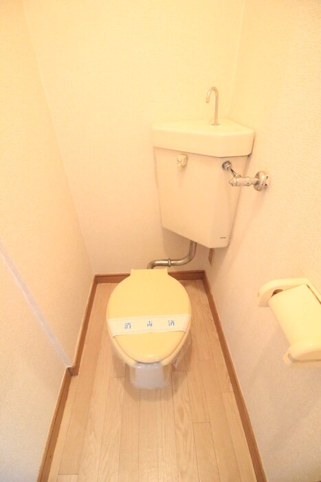 物件内観写真14　(トイレ)