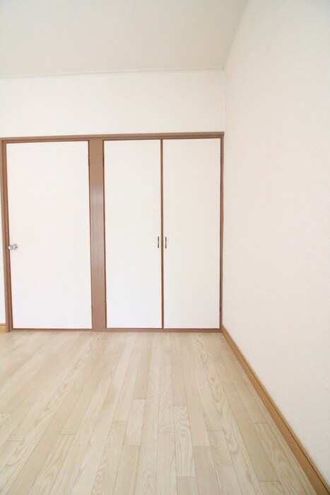 物件内観写真16　(収納)