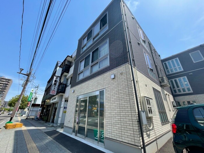 物件外観写真1　(外観写真)