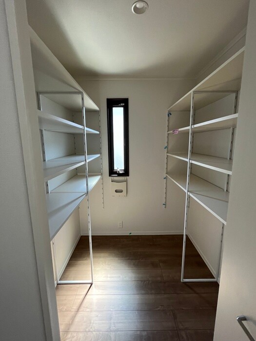 物件内観写真11　(収納)