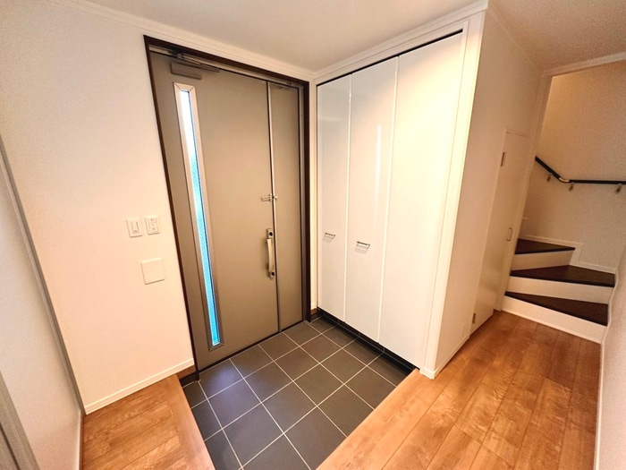 物件内観写真20　(玄関)