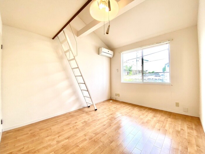 物件内観写真7　(居室)