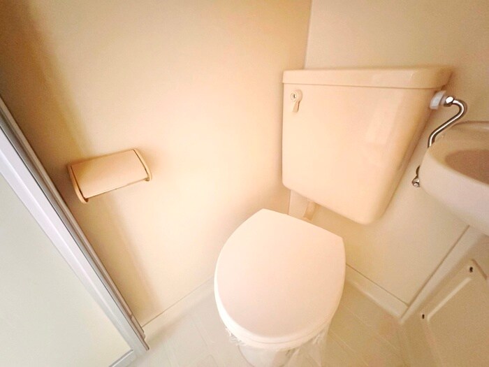 物件内観写真13　(トイレ)