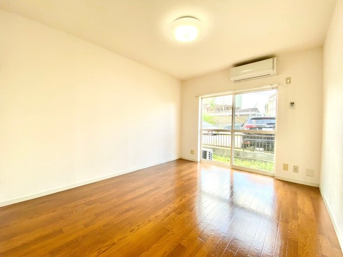 物件内観写真19　(居室)